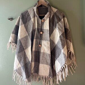 Plaid Tassel Poncho